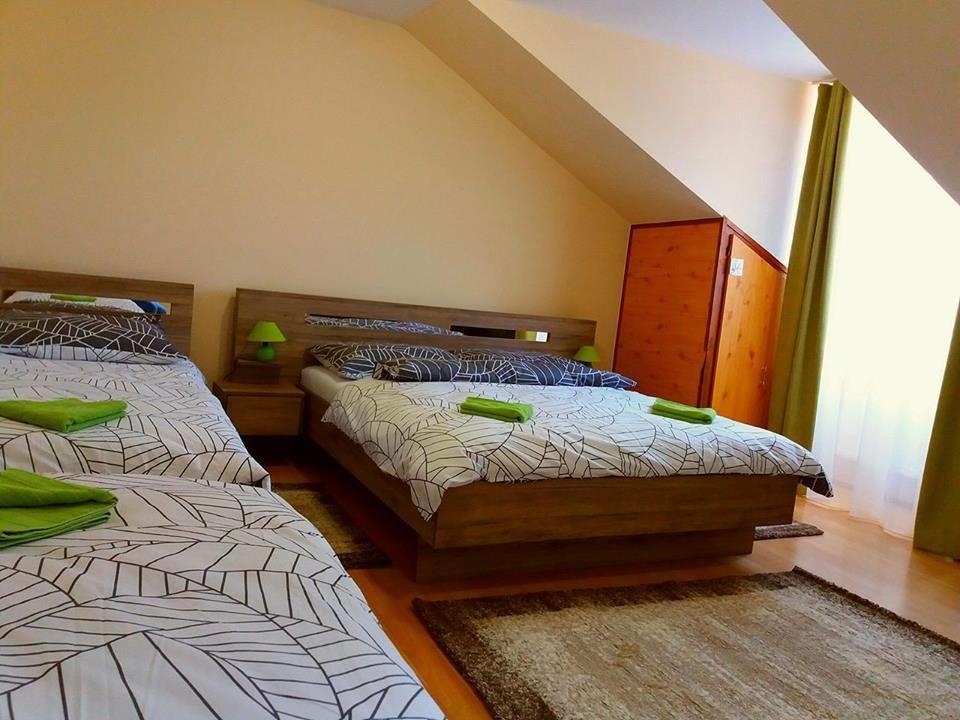 Bed and Breakfast Bartok Ter Panzio Erlau Exterior foto