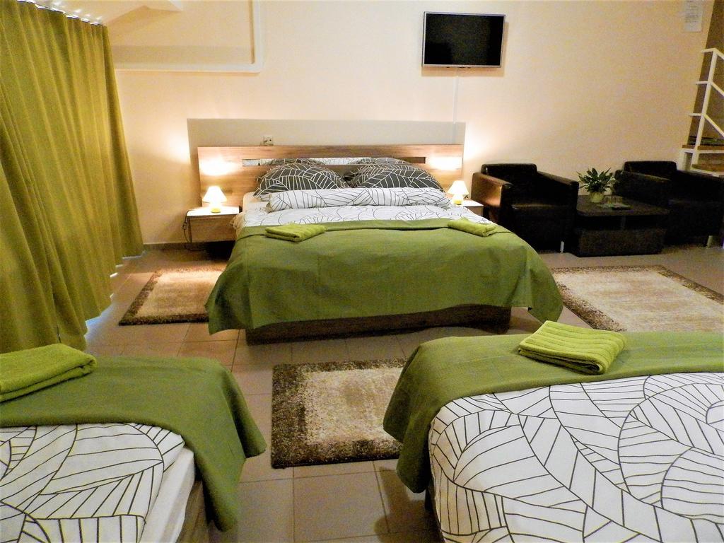 Bed and Breakfast Bartok Ter Panzio Erlau Exterior foto