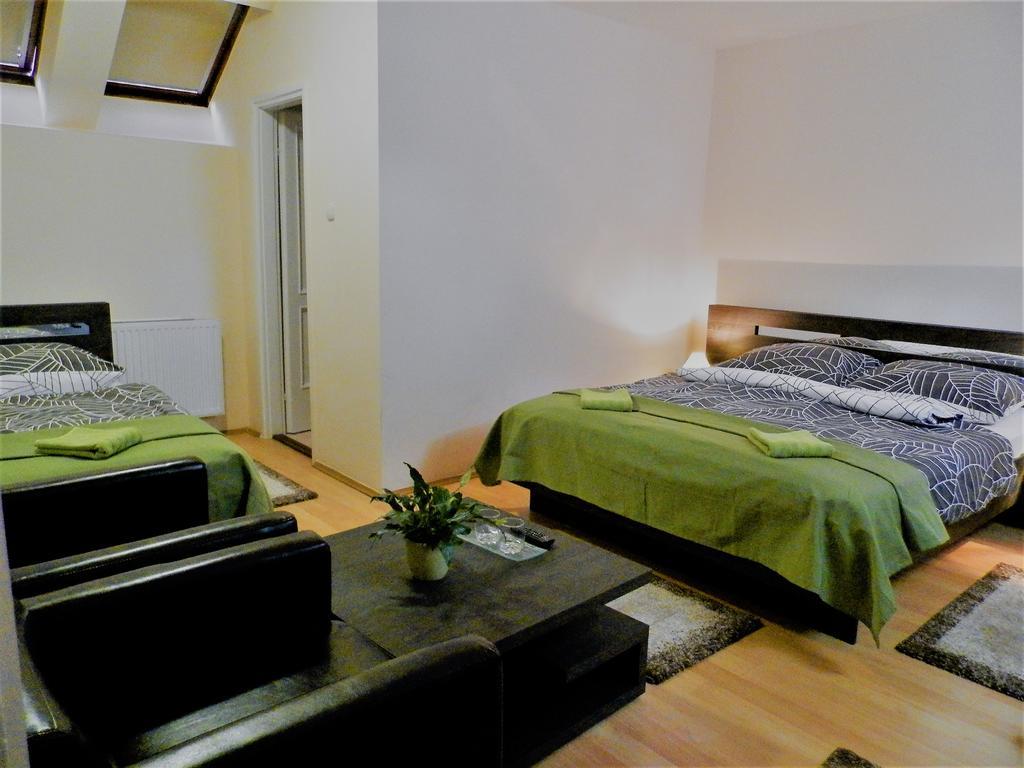 Bed and Breakfast Bartok Ter Panzio Erlau Exterior foto