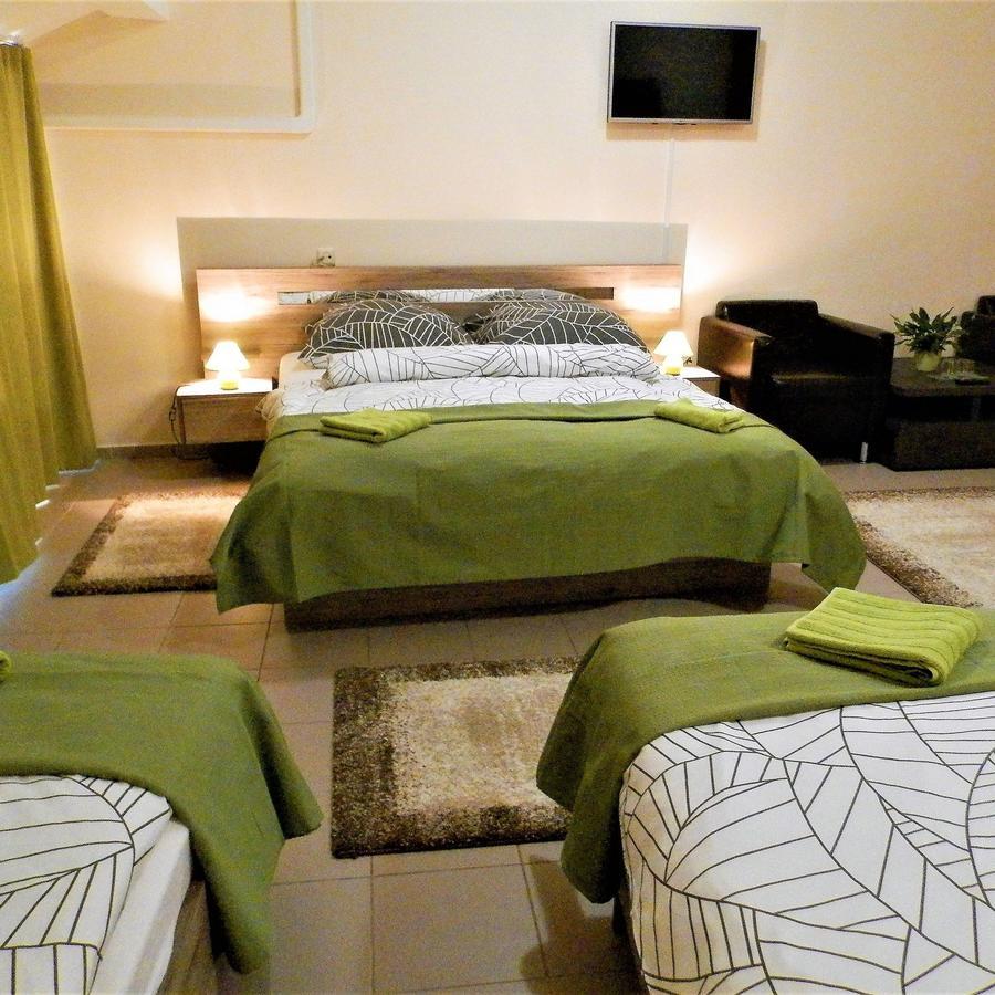 Bed and Breakfast Bartok Ter Panzio Erlau Exterior foto